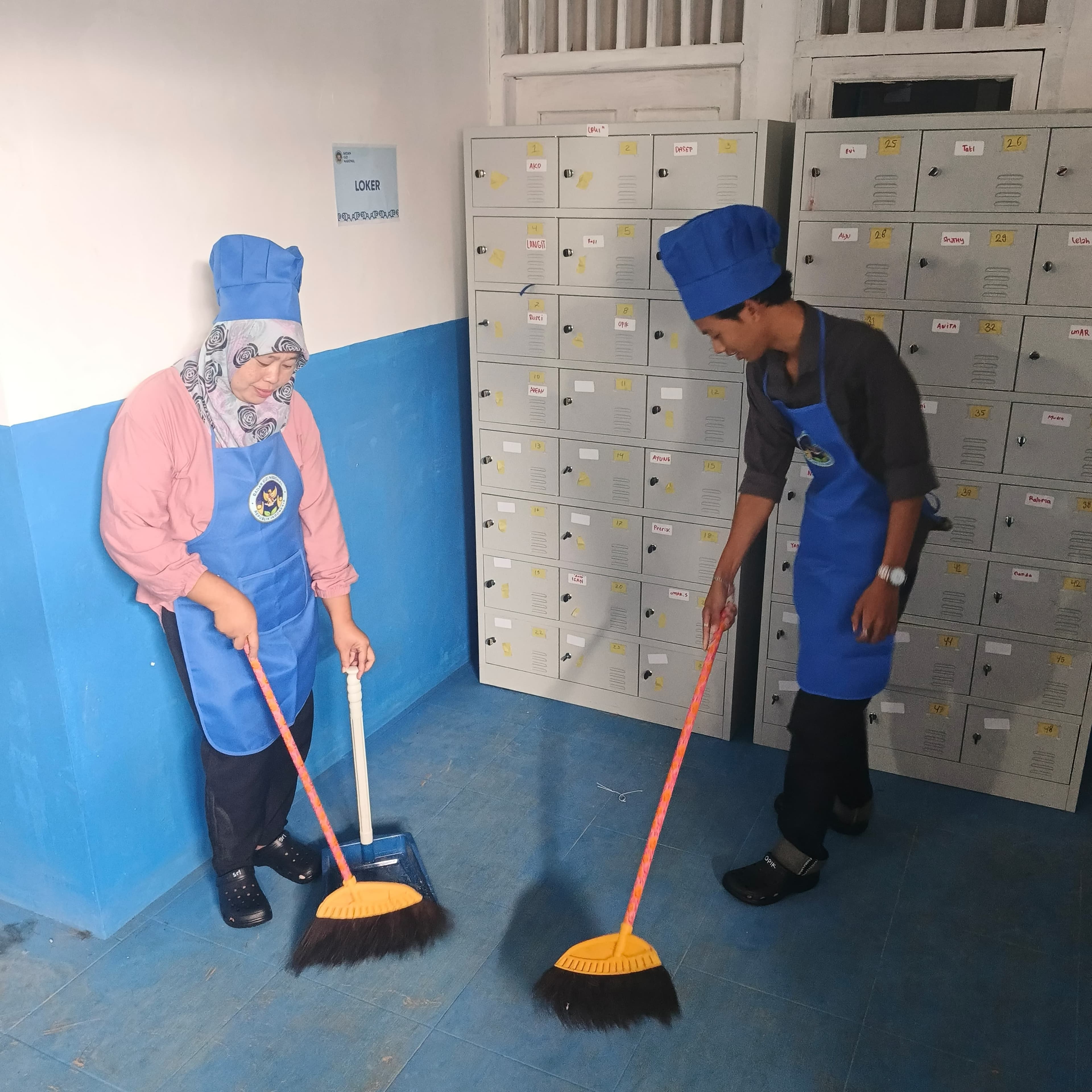 Kegiatan Bersih-bersih Dapur Umum